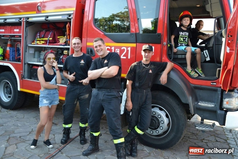 Zdjęcie w galerii na portalu naszraciborz.pl: VII Noc z Duchami na Zamku Piastowskim już za nami wiadomości z regionu