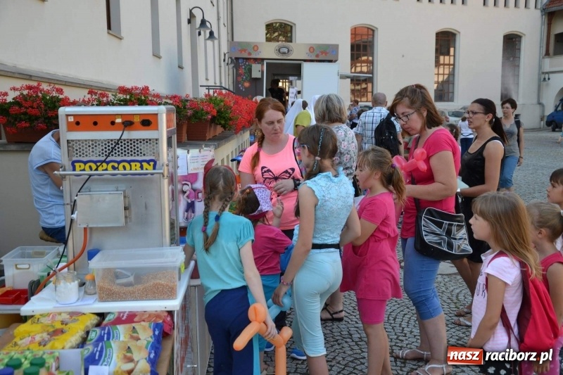 Zdjęcie w galerii na portalu naszraciborz.pl: VII Noc z Duchami na Zamku Piastowskim już za nami wiadomości z regionu