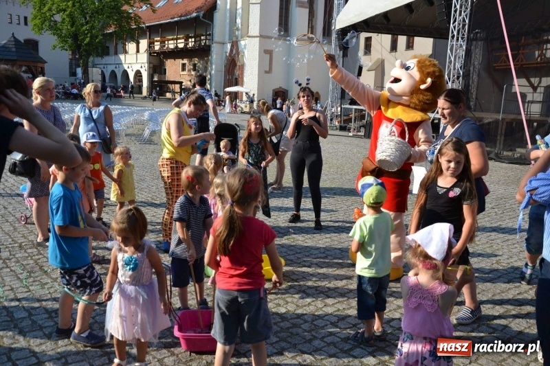 Zdjęcie w galerii na portalu naszraciborz.pl: VII Noc z Duchami na Zamku Piastowskim już za nami wiadomości z regionu