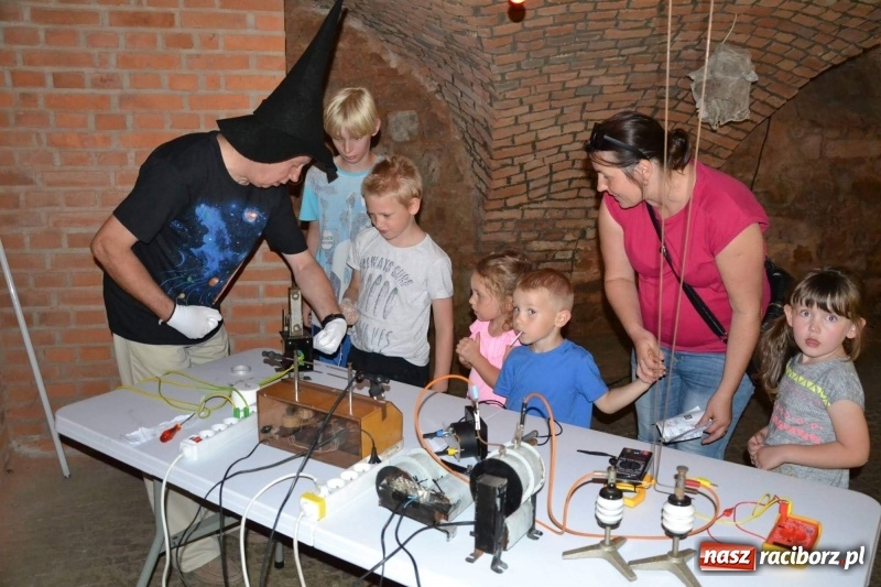 Zdjęcie w galerii na portalu naszraciborz.pl: VII Noc z Duchami na Zamku Piastowskim już za nami wiadomości z regionu