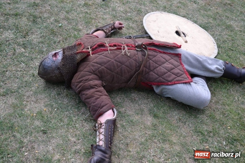 Zdjęcie w galerii na portalu naszraciborz.pl: VII Noc z Duchami na Zamku Piastowskim już za nami wiadomości z regionu