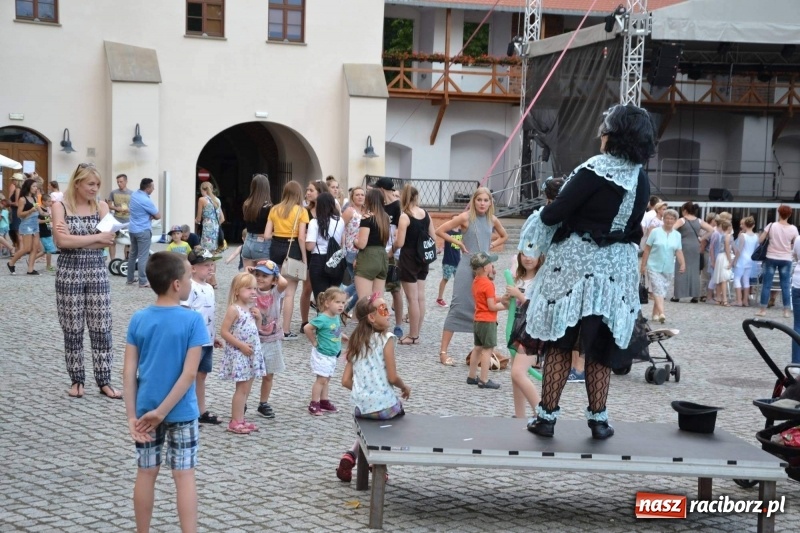 Zdjęcie w galerii na portalu naszraciborz.pl: VII Noc z Duchami na Zamku Piastowskim już za nami wiadomości z regionu