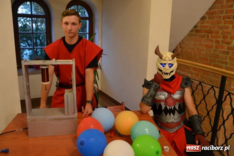 Zdjęcie w galerii na portalu naszraciborz.pl: VII Noc z Duchami na Zamku Piastowskim już za nami wiadomości z regionu