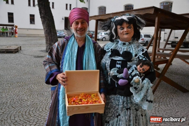 Zdjęcie w galerii na portalu naszraciborz.pl: VII Noc z Duchami na Zamku Piastowskim już za nami wiadomości z regionu