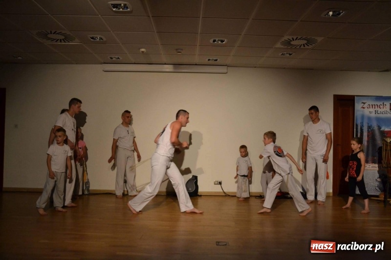 Zdjęcie w galerii na portalu naszraciborz.pl: VII Noc z Duchami na Zamku Piastowskim już za nami wiadomości z regionu