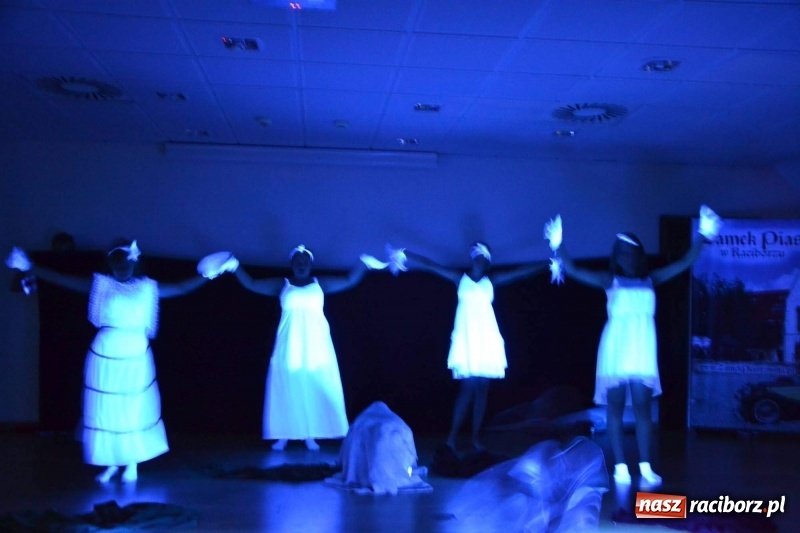 Zdjęcie w galerii na portalu naszraciborz.pl: VII Noc z Duchami na Zamku Piastowskim już za nami wiadomości z regionu