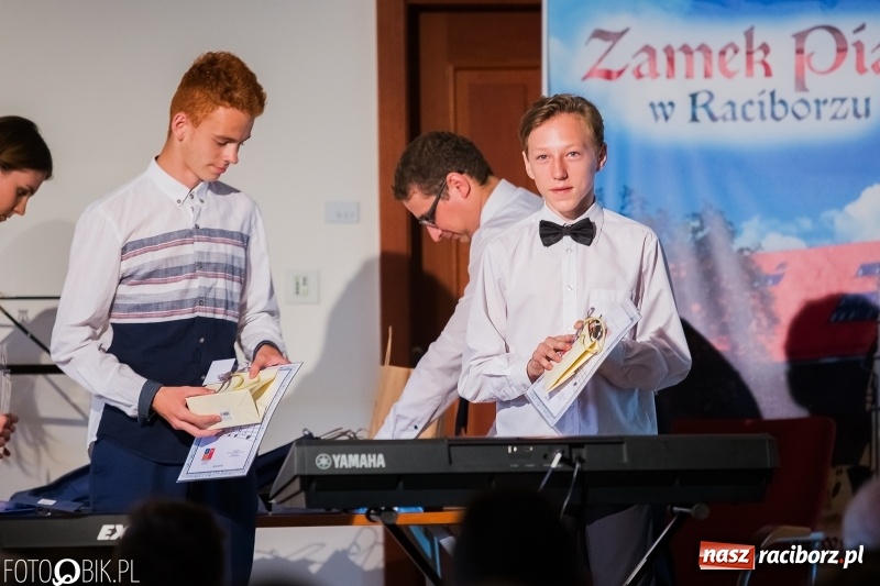 Zdjęcie w galerii na portalu naszraciborz.pl: Muzyczne podsumowanie roku szkolnego wiadomości z regionu