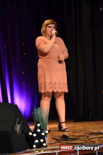 Zdjęcie w galerii na portalu naszraciborz.pl: Miraż zaśpiewał dla matek i ojców  wiadomości z regionu