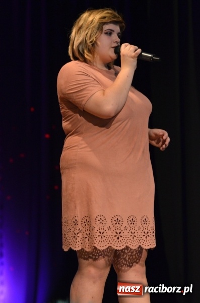 Zdjęcie w galerii na portalu naszraciborz.pl: Miraż zaśpiewał dla matek i ojców  wiadomości z regionu