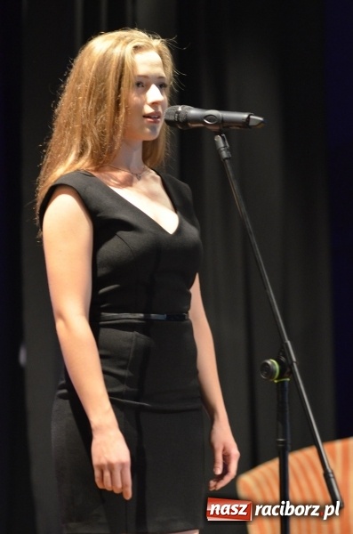 Zdjęcie w galerii na portalu naszraciborz.pl: Miraż zaśpiewał dla matek i ojców  wiadomości z regionu