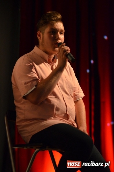 Zdjęcie w galerii na portalu naszraciborz.pl: Miraż zaśpiewał dla matek i ojców  wiadomości z regionu