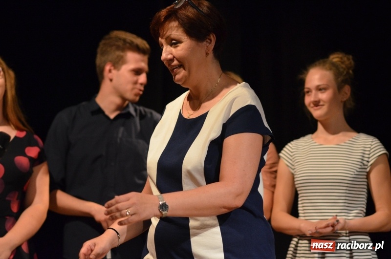 Zdjęcie w galerii na portalu naszraciborz.pl: Miraż zaśpiewał dla matek i ojców  wiadomości z regionu