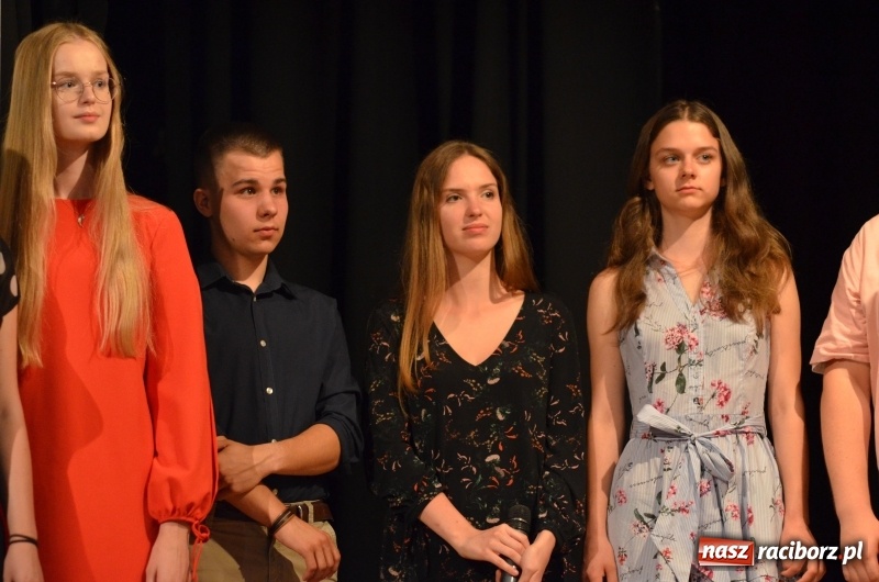 Zdjęcie w galerii na portalu naszraciborz.pl: Miraż zaśpiewał dla matek i ojców  wiadomości z regionu