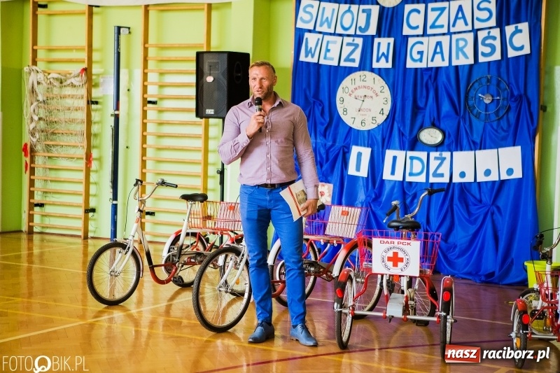 Zdjęcie w galerii na portalu naszraciborz.pl: Powiatowe zakończenie roku szkolnego w Zespole Szkół Specjalnych wiadomości z regionu