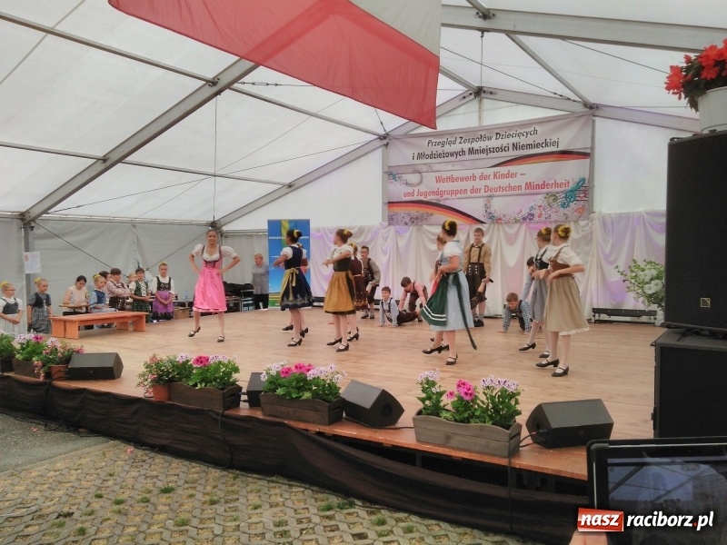 Zdjęcie w galerii na portalu naszraciborz.pl: Na festiwalu mażoretki z całego świata. Grand Prix Ministra Kultury dla tancerek z gminy Nędza  wiadomości z regionu