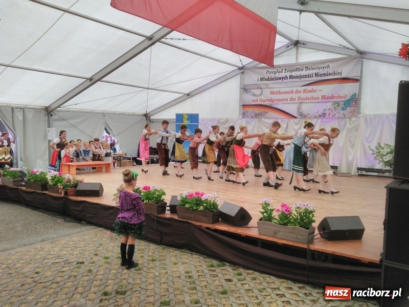 Zdjęcie w galerii na portalu naszraciborz.pl: Na festiwalu mażoretki z całego świata. Grand Prix Ministra Kultury dla tancerek z gminy Nędza  wiadomości z regionu
