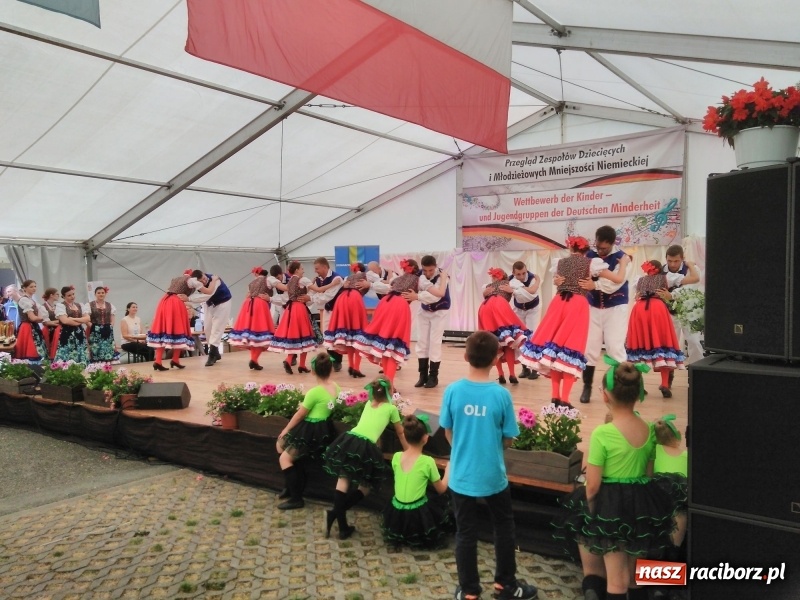 Zdjęcie w galerii na portalu naszraciborz.pl: Na festiwalu mażoretki z całego świata. Grand Prix Ministra Kultury dla tancerek z gminy Nędza  wiadomości z regionu