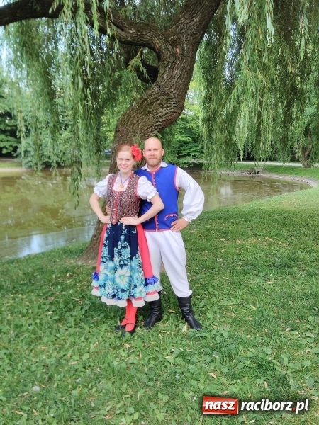 Zdjęcie w galerii na portalu naszraciborz.pl: Na festiwalu mażoretki z całego świata. Grand Prix Ministra Kultury dla tancerek z gminy Nędza  wiadomości z regionu