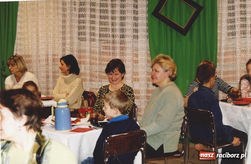 Zdjęcie w galerii na portalu naszraciborz.pl: Poznaj swoją bibliotekę. Filia biblioteczna na Płoni wiadomości z regionu