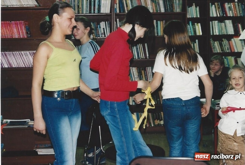 Zdjęcie w galerii na portalu naszraciborz.pl: Poznaj swoją bibliotekę. Filia biblioteczna na Płoni wiadomości z regionu