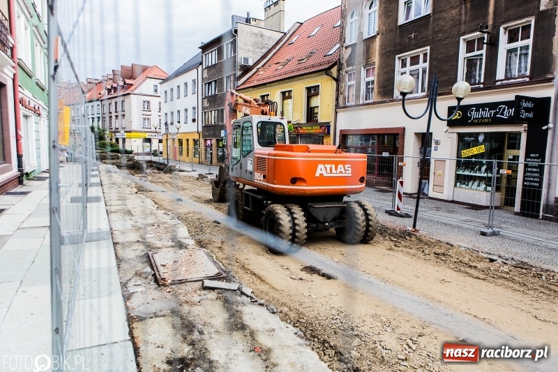 Zdjęcie w galerii na portalu naszraciborz.pl: Ruszyła modernizacja ulicy Długiej FOTO  wiadomości z regionu