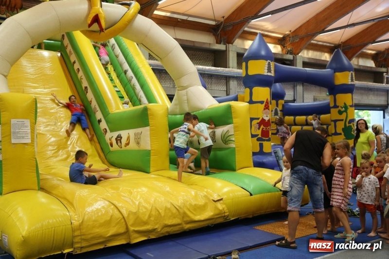 Zdjęcie w galerii na portalu naszraciborz.pl: ZSOMS zakończył rok szkolny rodzinnym piknikiem wiadomości z regionu