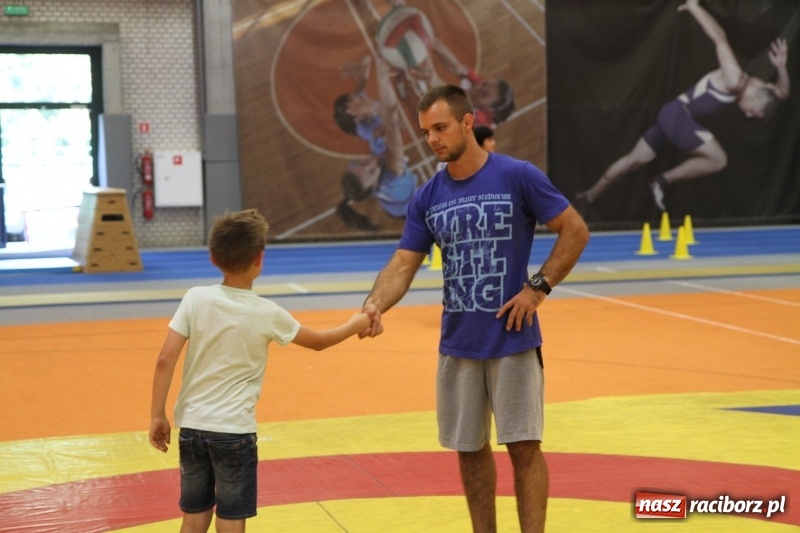 Zdjęcie w galerii na portalu naszraciborz.pl: ZSOMS zakończył rok szkolny rodzinnym piknikiem wiadomości z regionu