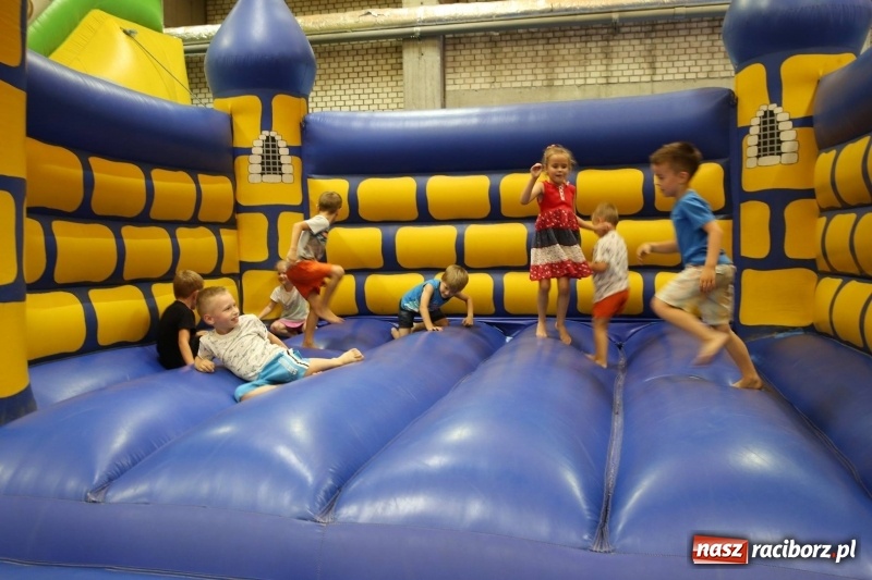 Zdjęcie w galerii na portalu naszraciborz.pl: ZSOMS zakończył rok szkolny rodzinnym piknikiem wiadomości z regionu