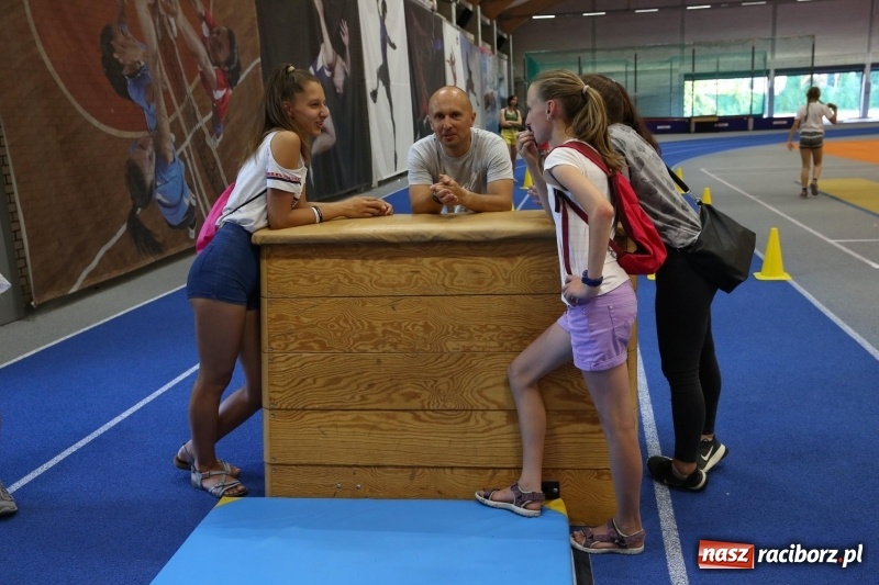 Zdjęcie w galerii na portalu naszraciborz.pl: ZSOMS zakończył rok szkolny rodzinnym piknikiem wiadomości z regionu