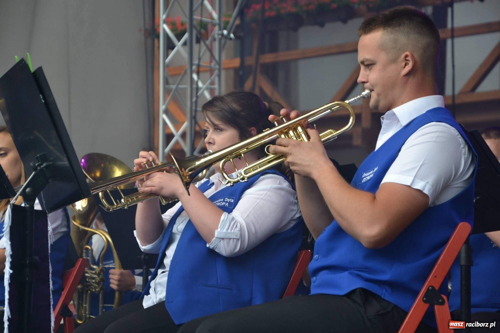 Zdjęcie w galerii na portalu naszraciborz.pl: Orkiestra Bundeswery wystąpiła na Zamku Piastowskim FOTO i WIDEO wiadomości z regionu