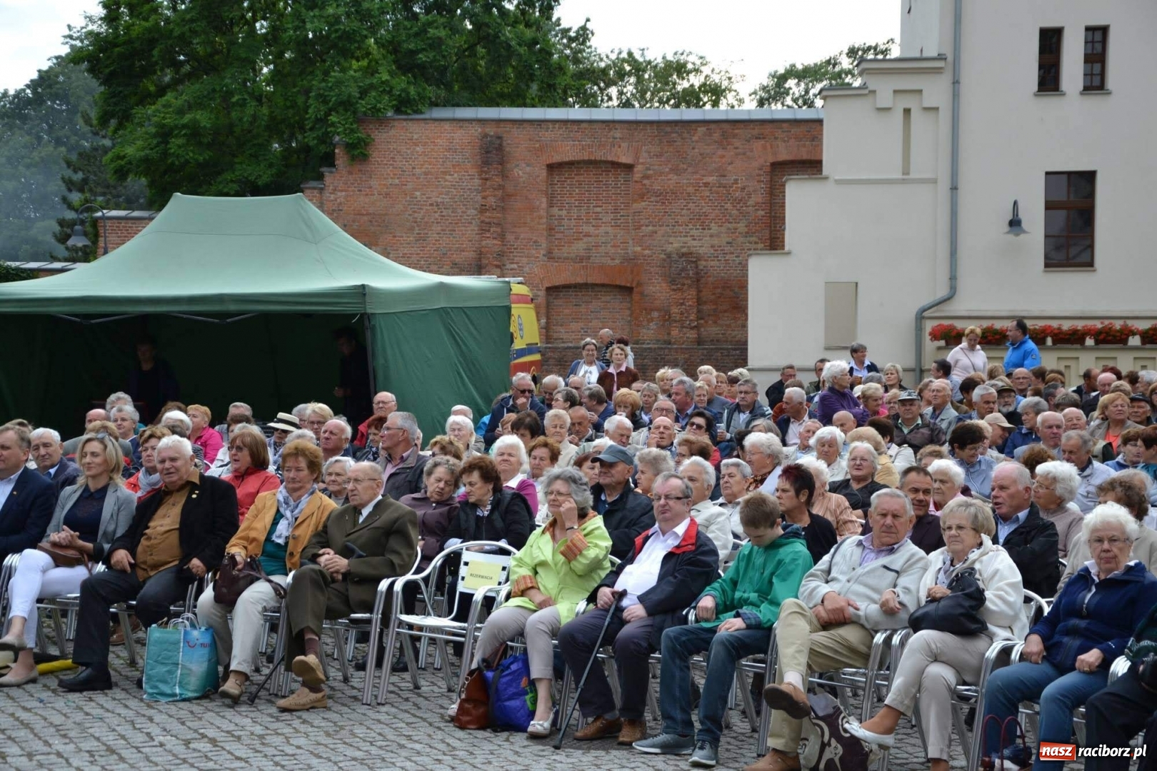 Zdjęcie w galerii na portalu naszraciborz.pl: Orkiestra Bundeswery wystąpiła na Zamku Piastowskim FOTO i WIDEO wiadomości z regionu
