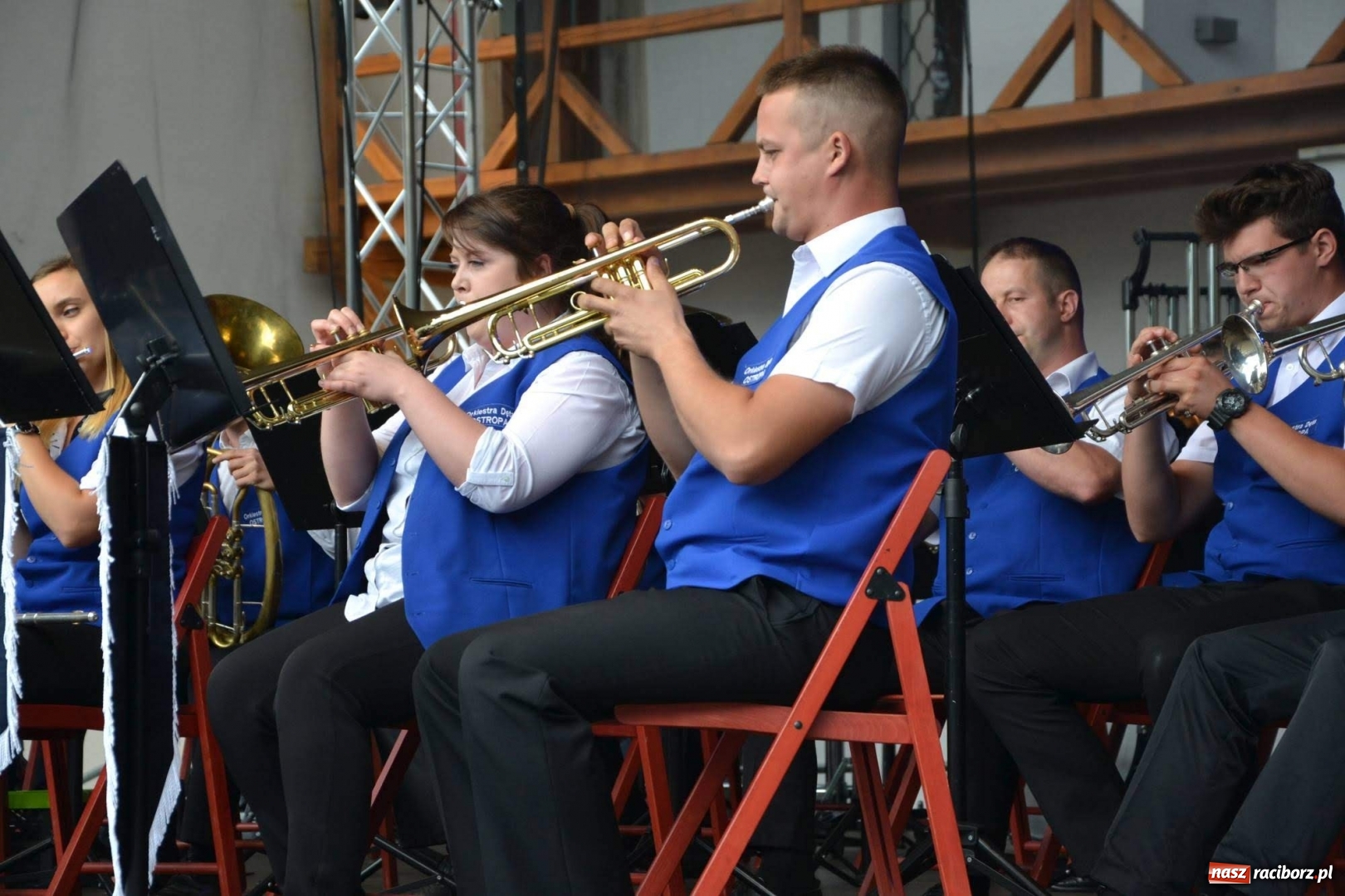 Zdjęcie w galerii na portalu naszraciborz.pl: Orkiestra Bundeswery wystąpiła na Zamku Piastowskim FOTO i WIDEO wiadomości z regionu