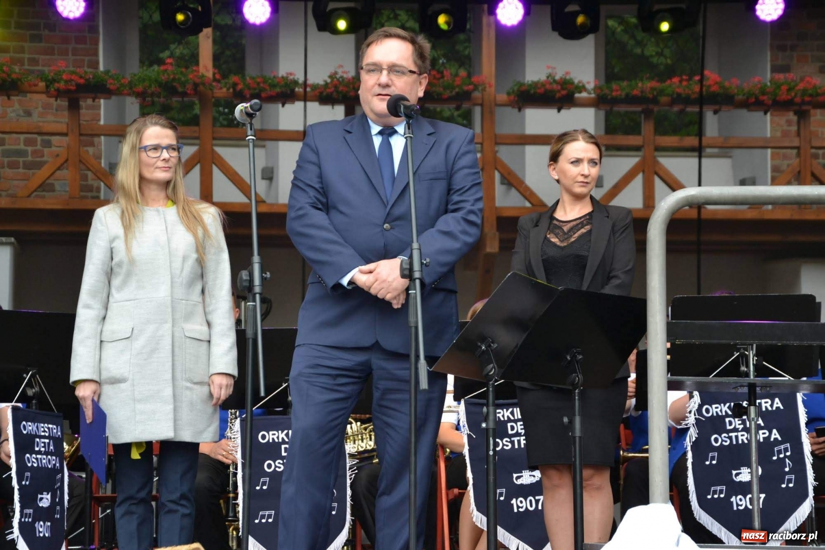 Zdjęcie w galerii na portalu naszraciborz.pl: Orkiestra Bundeswery wystąpiła na Zamku Piastowskim FOTO i WIDEO wiadomości z regionu