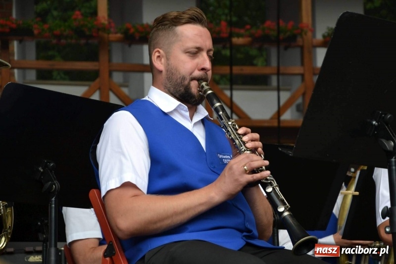 Zdjęcie w galerii na portalu naszraciborz.pl: Orkiestra Bundeswery wystąpiła na Zamku Piastowskim FOTO i WIDEO wiadomości z regionu