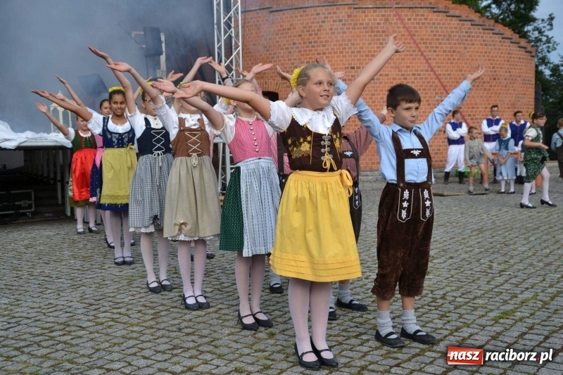 Zdjęcie w galerii na portalu naszraciborz.pl: Orkiestra Bundeswery wystąpiła na Zamku Piastowskim FOTO i WIDEO wiadomości z regionu