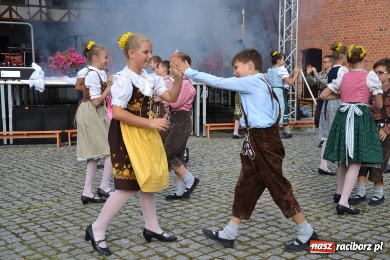 Zdjęcie w galerii na portalu naszraciborz.pl: Orkiestra Bundeswery wystąpiła na Zamku Piastowskim FOTO i WIDEO wiadomości z regionu