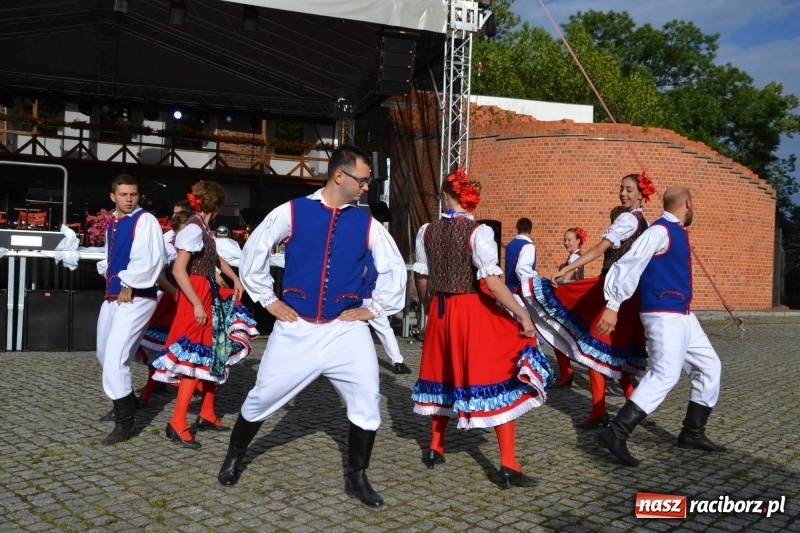 Zdjęcie w galerii na portalu naszraciborz.pl: Orkiestra Bundeswery wystąpiła na Zamku Piastowskim FOTO i WIDEO wiadomości z regionu