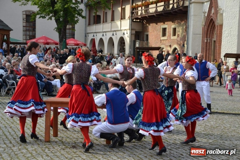 Zdjęcie w galerii na portalu naszraciborz.pl: Orkiestra Bundeswery wystąpiła na Zamku Piastowskim FOTO i WIDEO wiadomości z regionu