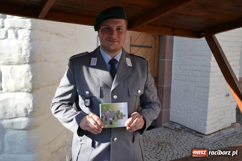 Zdjęcie w galerii na portalu naszraciborz.pl: Orkiestra Bundeswery wystąpiła na Zamku Piastowskim FOTO i WIDEO wiadomości z regionu