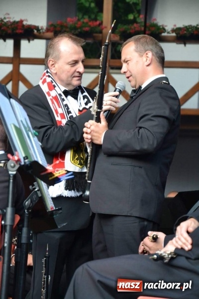 Zdjęcie w galerii na portalu naszraciborz.pl: Orkiestra Bundeswery wystąpiła na Zamku Piastowskim FOTO i WIDEO wiadomości z regionu