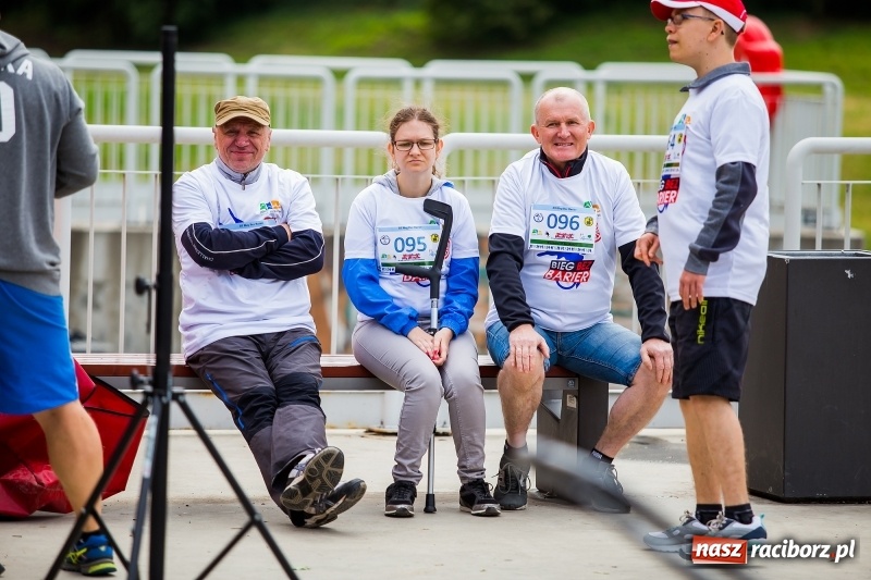 Zdjęcie w galerii na portalu naszraciborz.pl: Idealna pogoda i spora frekwencja. Pobiegli bez barier po raz trzeci FOTO i WIDEO wiadomości z regionu