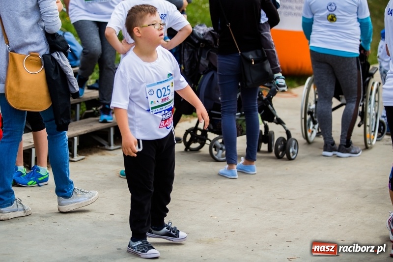 Zdjęcie w galerii na portalu naszraciborz.pl: Idealna pogoda i spora frekwencja. Pobiegli bez barier po raz trzeci FOTO i WIDEO wiadomości z regionu