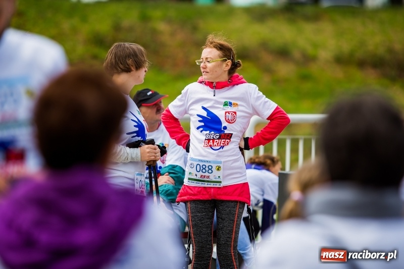 Zdjęcie w galerii na portalu naszraciborz.pl: Idealna pogoda i spora frekwencja. Pobiegli bez barier po raz trzeci FOTO i WIDEO wiadomości z regionu