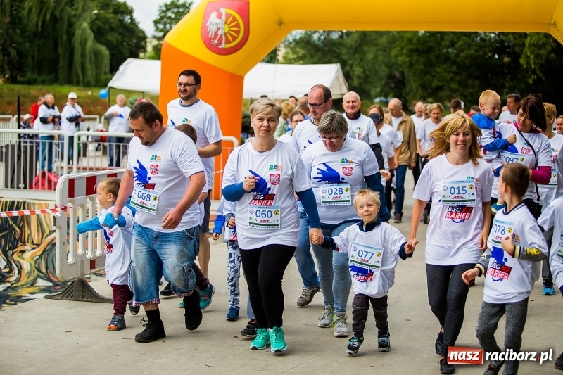Zdjęcie w galerii na portalu naszraciborz.pl: Idealna pogoda i spora frekwencja. Pobiegli bez barier po raz trzeci FOTO i WIDEO wiadomości z regionu