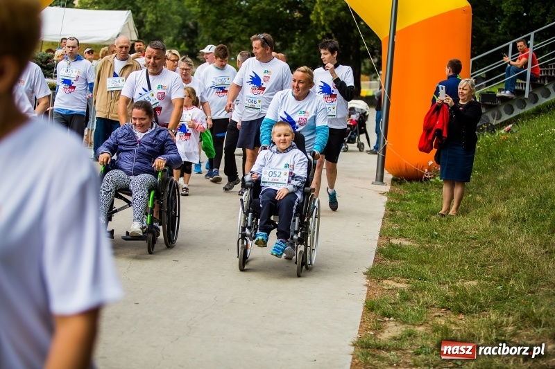 Zdjęcie w galerii na portalu naszraciborz.pl: Idealna pogoda i spora frekwencja. Pobiegli bez barier po raz trzeci FOTO i WIDEO wiadomości z regionu