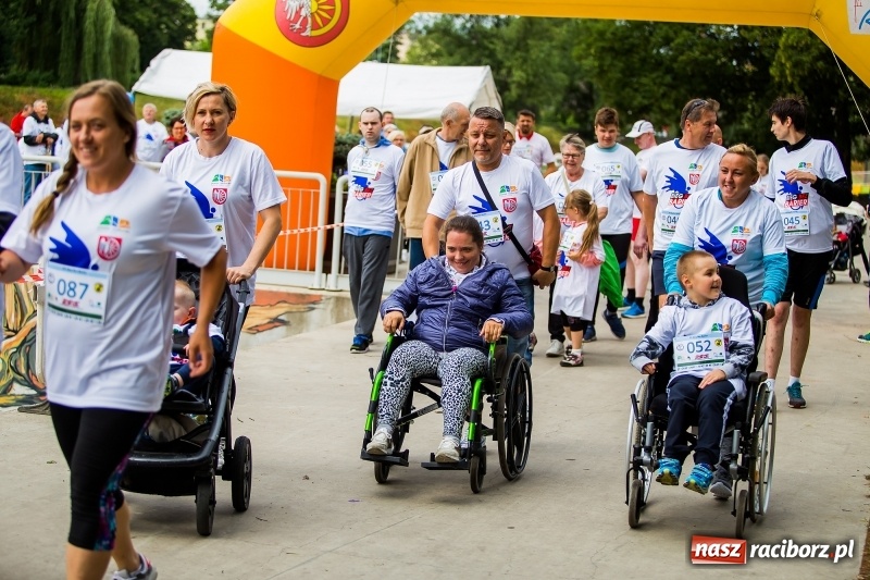 Zdjęcie w galerii na portalu naszraciborz.pl: Idealna pogoda i spora frekwencja. Pobiegli bez barier po raz trzeci FOTO i WIDEO wiadomości z regionu