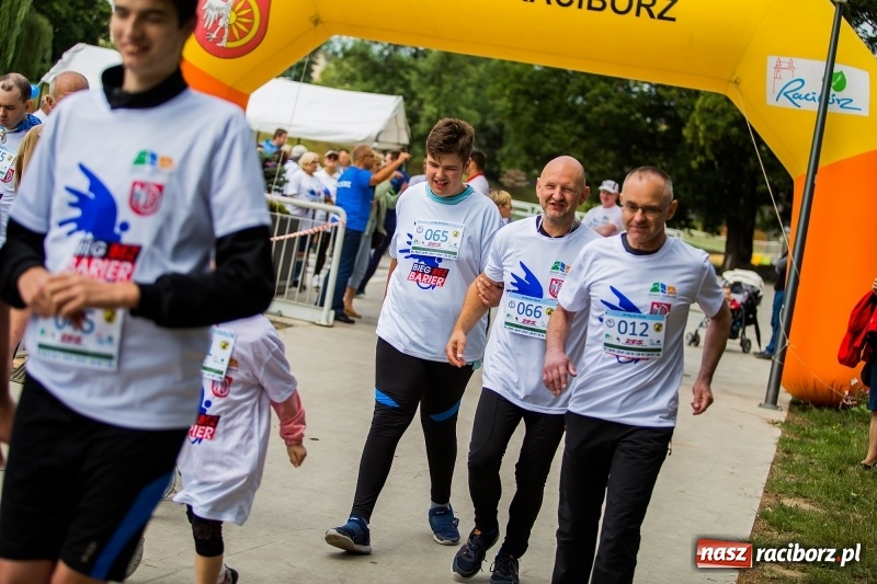 Zdjęcie w galerii na portalu naszraciborz.pl: Idealna pogoda i spora frekwencja. Pobiegli bez barier po raz trzeci FOTO i WIDEO wiadomości z regionu