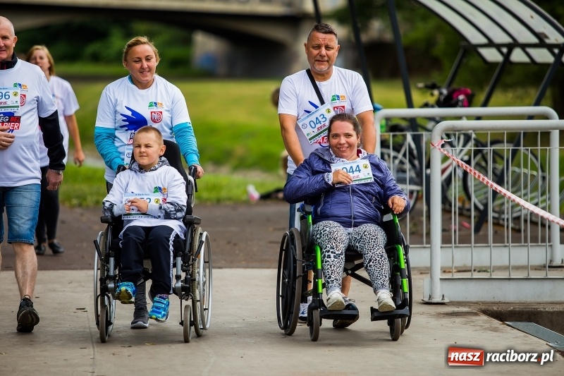 Zdjęcie w galerii na portalu naszraciborz.pl: Idealna pogoda i spora frekwencja. Pobiegli bez barier po raz trzeci FOTO i WIDEO wiadomości z regionu