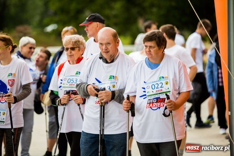 Zdjęcie w galerii na portalu naszraciborz.pl: Idealna pogoda i spora frekwencja. Pobiegli bez barier po raz trzeci FOTO i WIDEO wiadomości z regionu