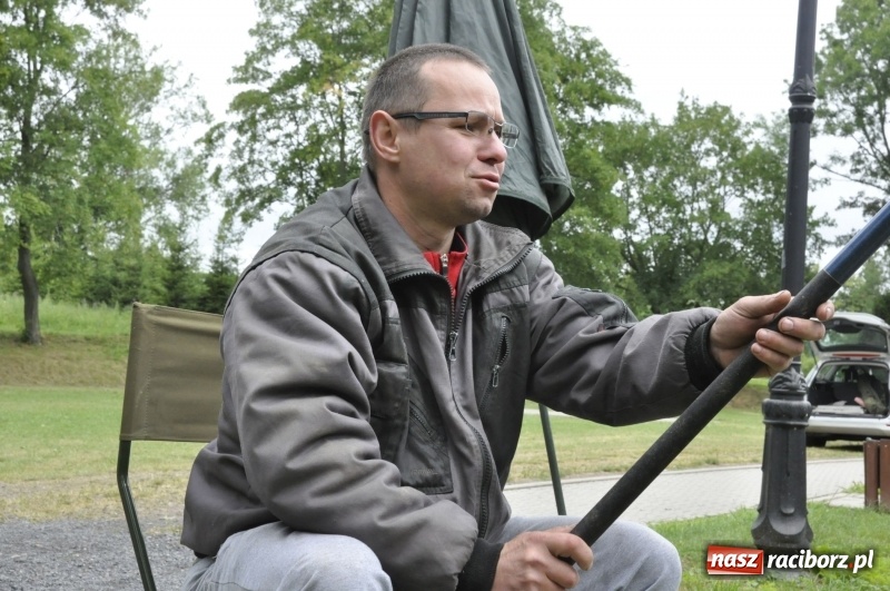 Zdjęcie w galerii na portalu naszraciborz.pl: Ryby źle znoszą zmianę frontu. Słabe wyniki podczas zawodów w Krowiarkach  wiadomości z regionu